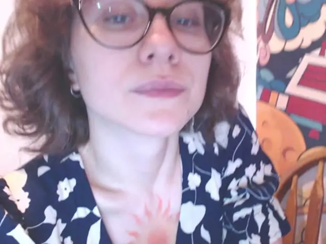 hellalovesu Live Webcam Profiel