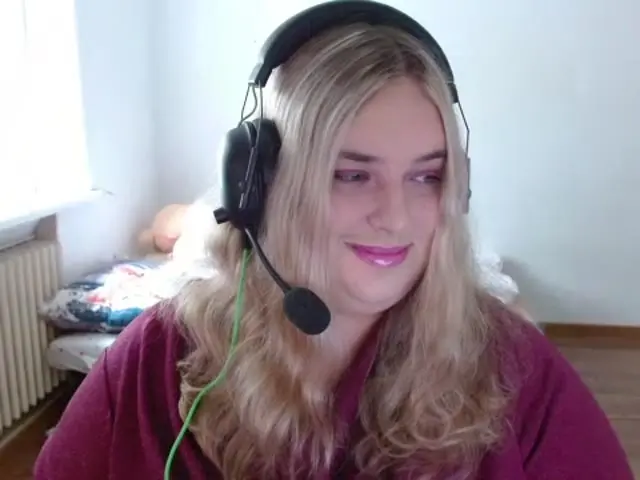 kitsuneaiko Live Webcam Profiel