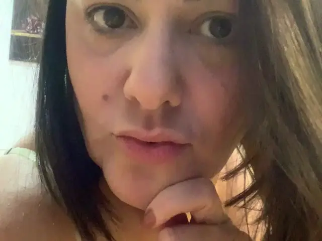 luahcherry Live Webcam Profiel