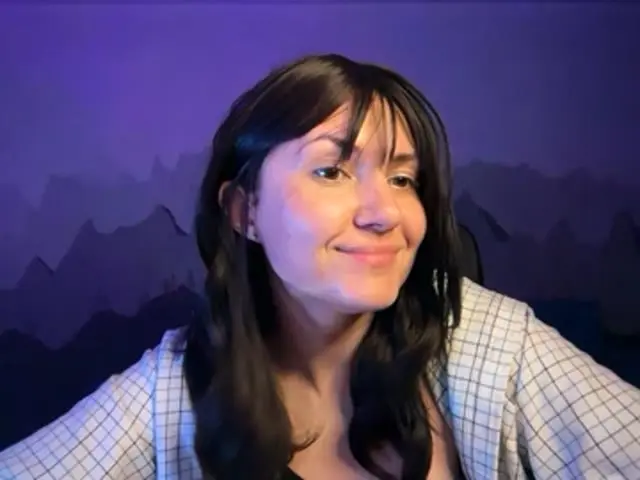 peachyvera Live Webcam Profiel